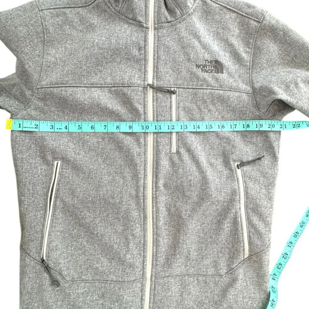 The North Face Men's Full Zip Apex Risor Barrier Soft Shell Jacket Gray Small
